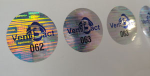 Защитные голографические наклейки Vent Bact для нанесения на бактерицидные вентиляционные модули