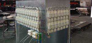 Фото бактерицидной секции MegaBakt 2100 в процессе сборки